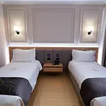 Holiday Hotel Hotel 4*