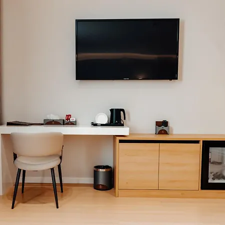 Hotel Holiday Hotel 4*