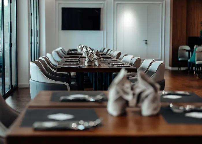 Holiday Hotel Hotel Rinas