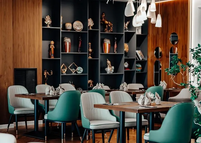 Holiday Hotel 4* Rinas