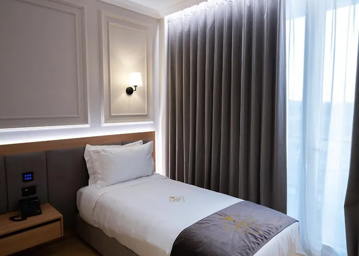 Holiday Hotel Hotel Rinas